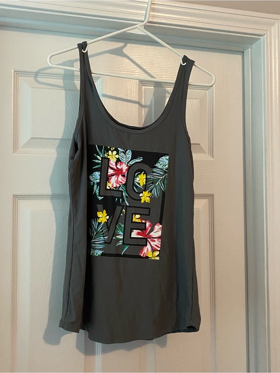 No Boundaries Tops - No Boundaries Gray Floral LOVE Graphic Tank Top